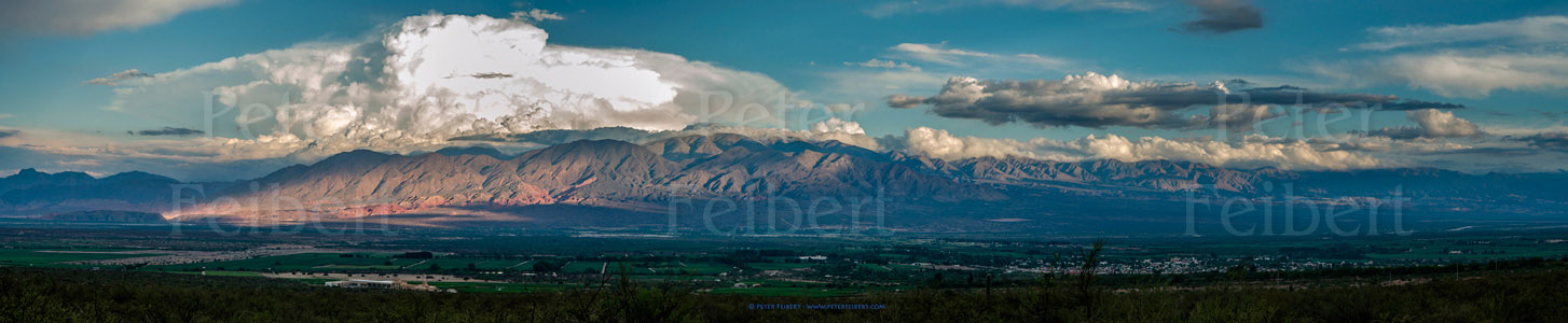 Arredores da cidade de Cafayate, no vale Calchaquí, Salta, Argentina.