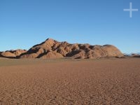 Cerros (un paleosalar) en los alrededores de Tolar Grande, en el Altiplano (Puna) de Salta, Argentina