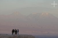 Turistas, cerca de San Pedro de Atacama, Chile