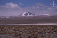 The Andean Altiplano (high plateau), the Andes Cordillera The Andean Altiplano (high plateau), the Andes Cordillera