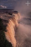The Iguaçú Falls, Paraná, Brazil